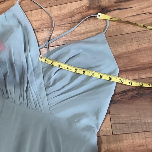 Host Pick 🌟Sage green long evening gown 16 👗 - Picture 12 of 15